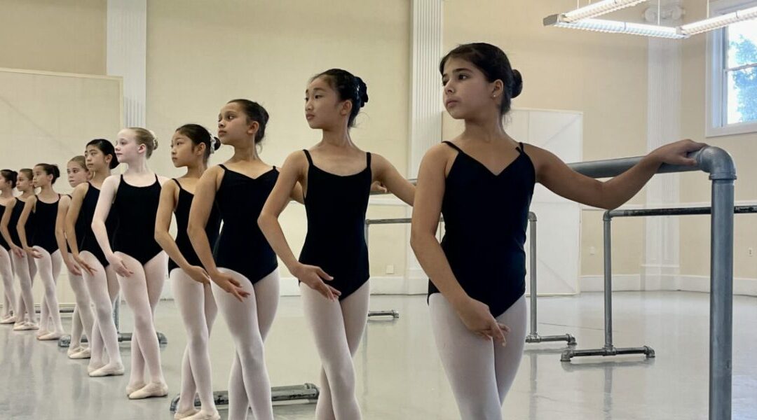 IS YOUR CHILD ITCHING TO START DANCE LESSONS? HERE ARE TIPS TO FIND THE RIGHT MATCH!